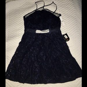 Formal Dress Beautiful Navy Lace NEW with tags